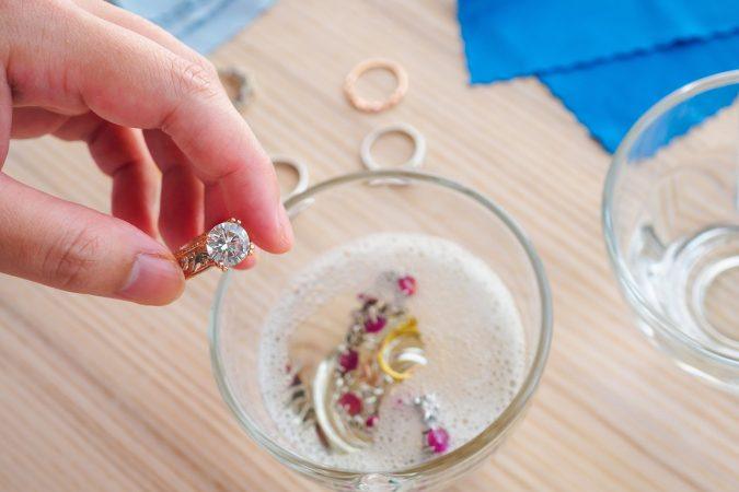 How to Clean Diamond Rings at Home: A Comprehensive Guide