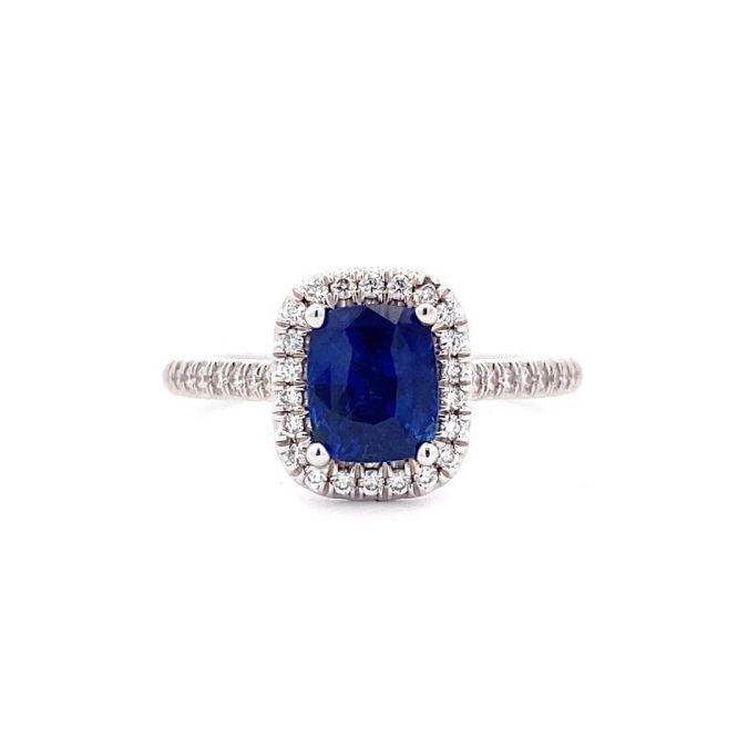 The Inch-by-Inch Guide to Finding Your Perfect Ring Size