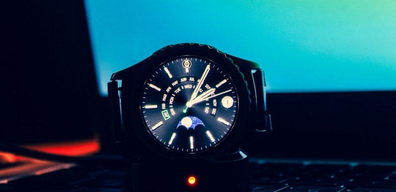buy watches with crypto